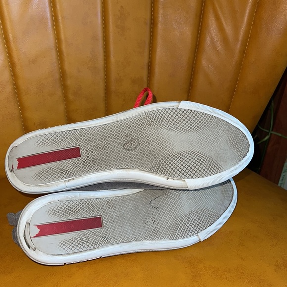 Prada, size 38 (8), grey suede red and silver accents, leather and rubber trim. - Picture 5 of 7